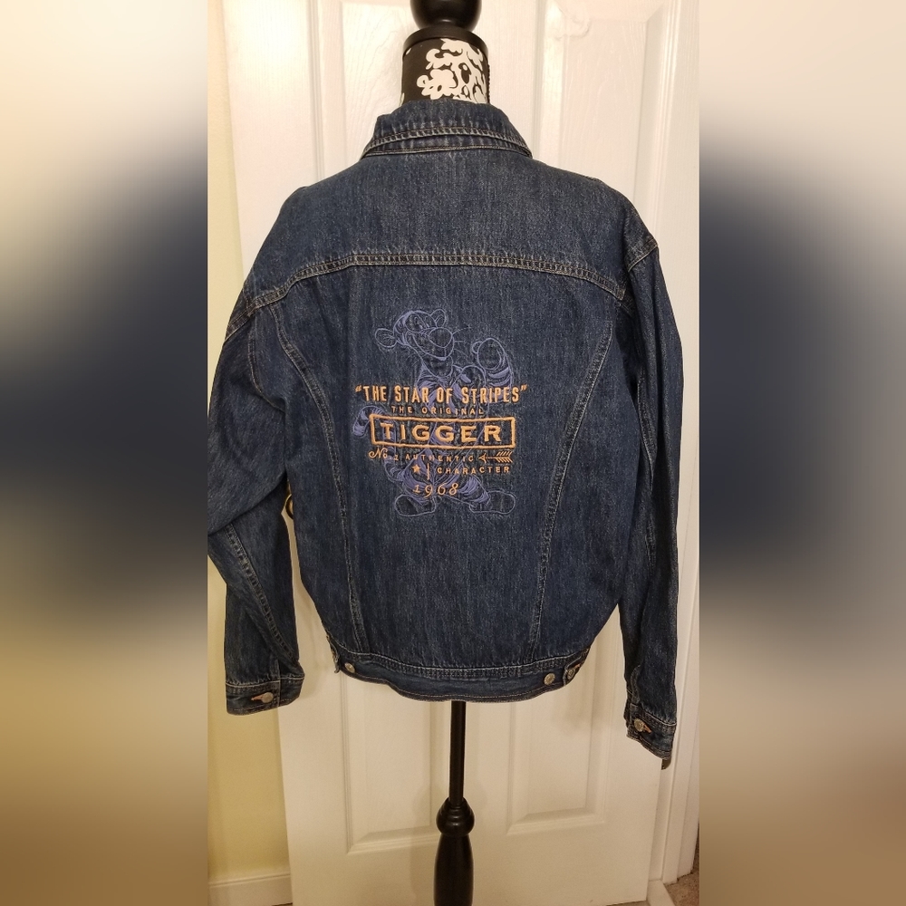 Vintage Disney Store Tigger Star of Stripes Blue Denim Jacket